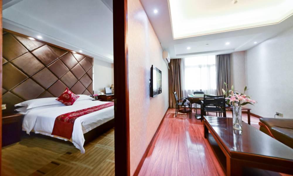 Vienna Hotel Nanning Jiangnan Wanda Buitenkant foto